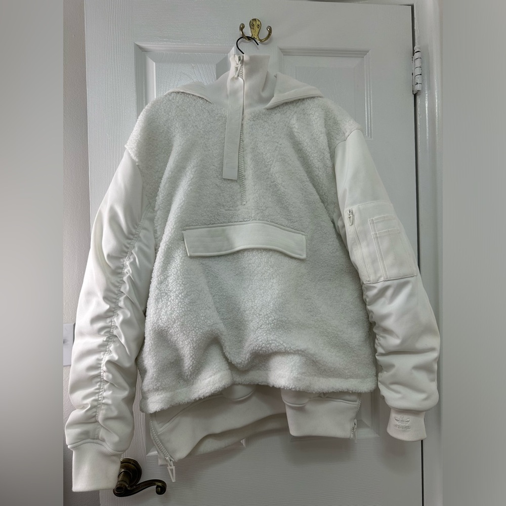 Ivy park icy collection gently used